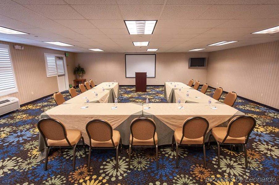 Holiday Inn Express Hotel & Suites - Paso Robles By Ihg Luaran gambar
